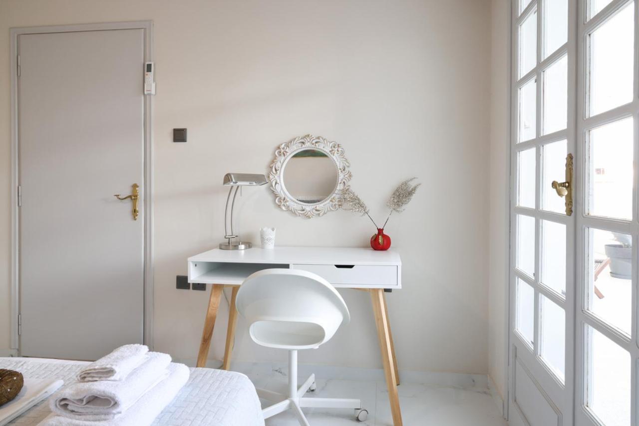 The Terrace Kiss Apartment Athens